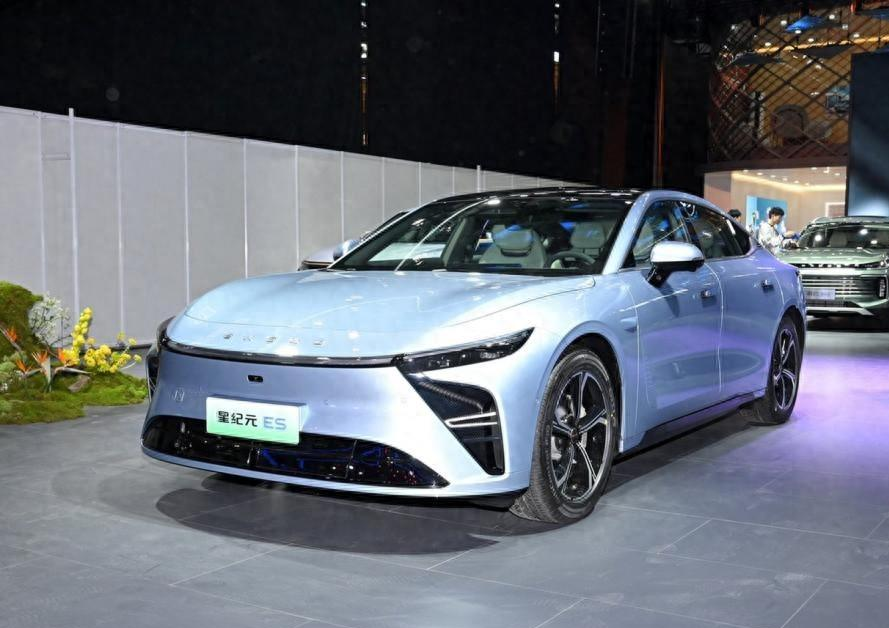 九游娱乐-赛地聚焦——法甲加时末段热度飙升，勒沃库森扳平良机，引发热议，心理建设被强调(fm2020法比奥席尔瓦)